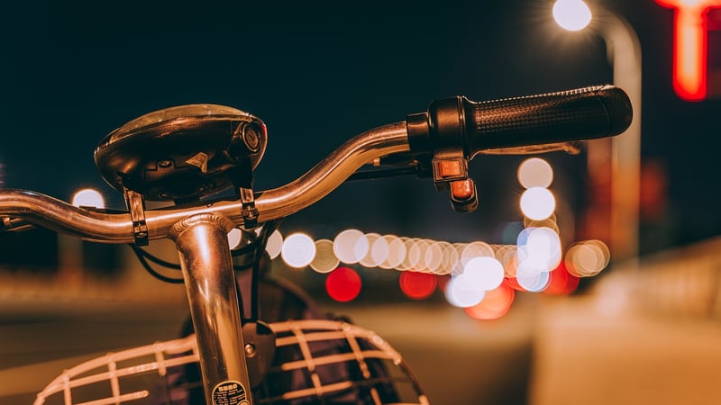 Urban cycling in Tokyo